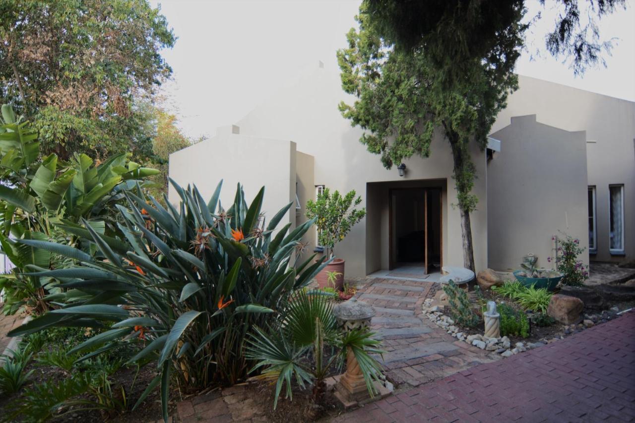 Pta East Guest House Pretoria-Noord Εξωτερικό φωτογραφία