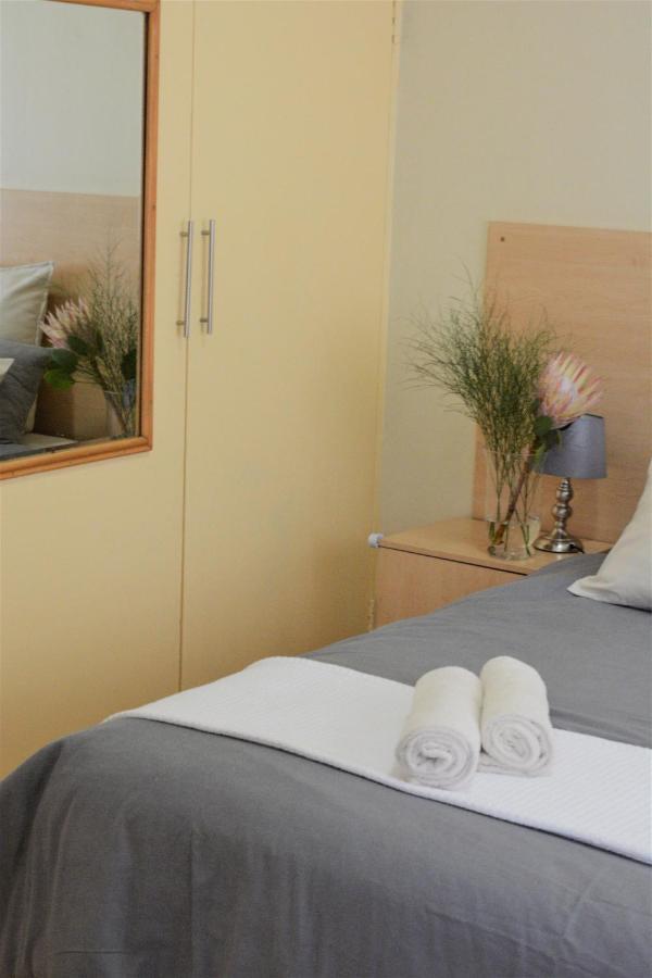 Pta East Guest House Pretoria-Noord Εξωτερικό φωτογραφία