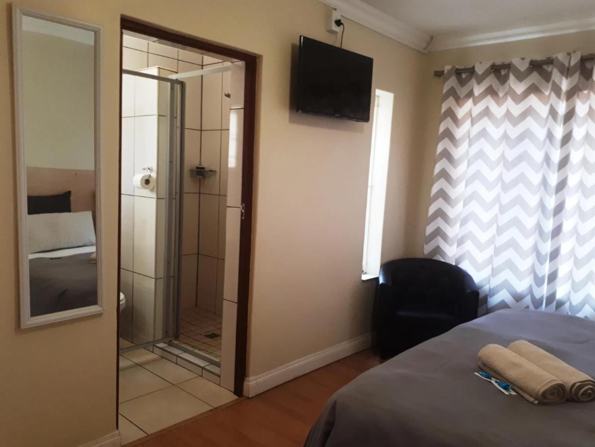 Pta East Guest House Pretoria-Noord Εξωτερικό φωτογραφία