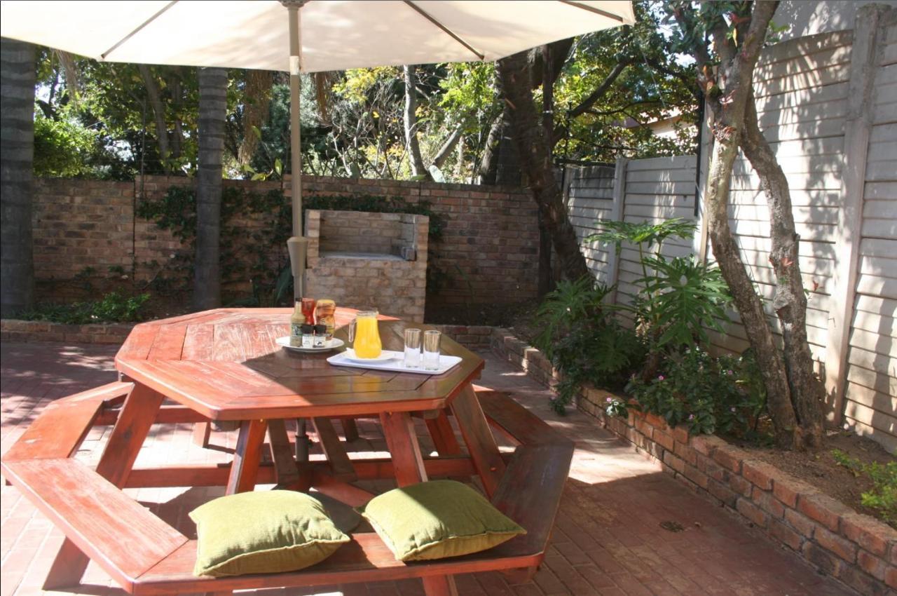 Pta East Guest House Pretoria-Noord Εξωτερικό φωτογραφία