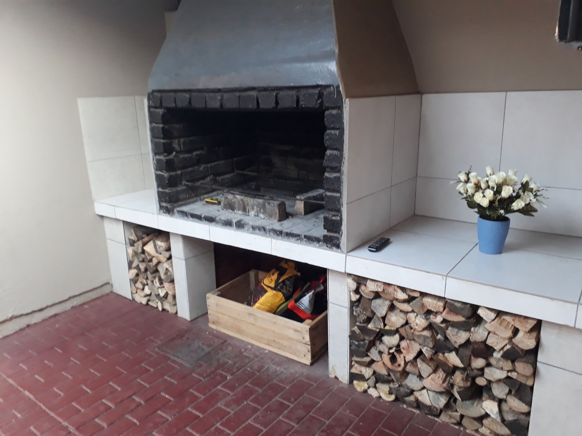 Pta East Guest House Pretoria-Noord Εξωτερικό φωτογραφία